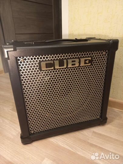 Электрогитара