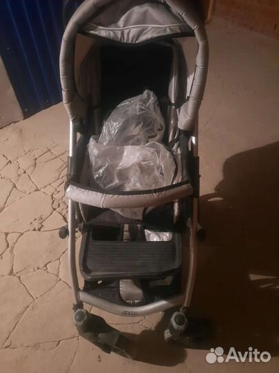 Продаю детскую коляску 3 в 1