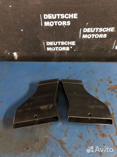 Воздуховод салона правый, левый BMW F10