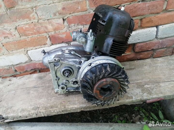 Двигатель мотороллер муравей