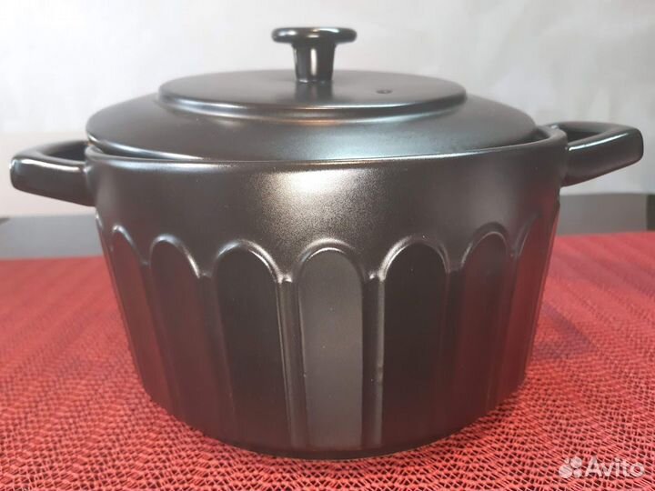 Кастрюли жаропрочные 1,9 л