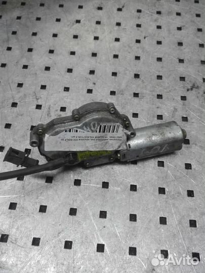 Моторчик стеклоочистителя задний Volkswagen Golf