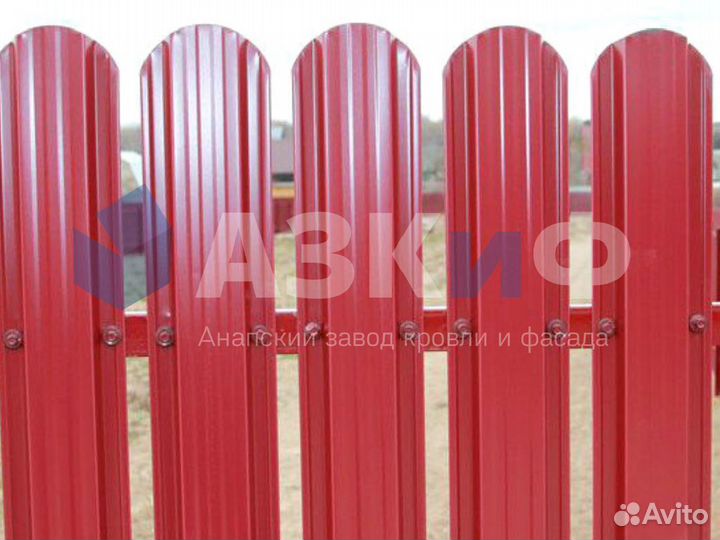 Забор из Евроштакетника