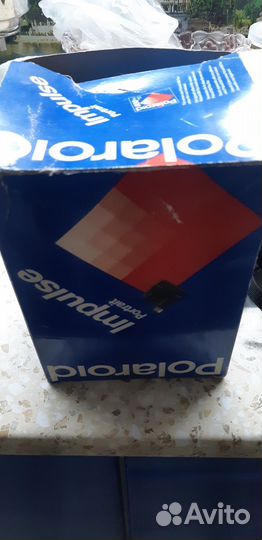 Фотоаппарат моментальный polaroid