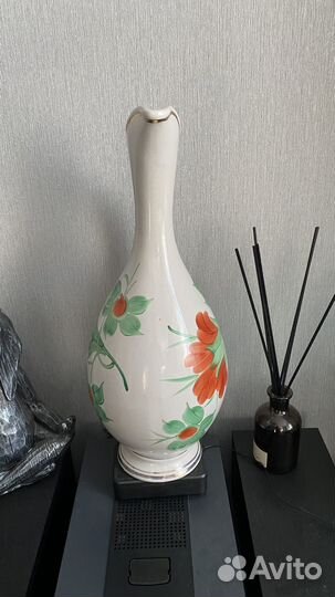 Кувшин, ваза. Фарфор, ручная роспись. Грузия