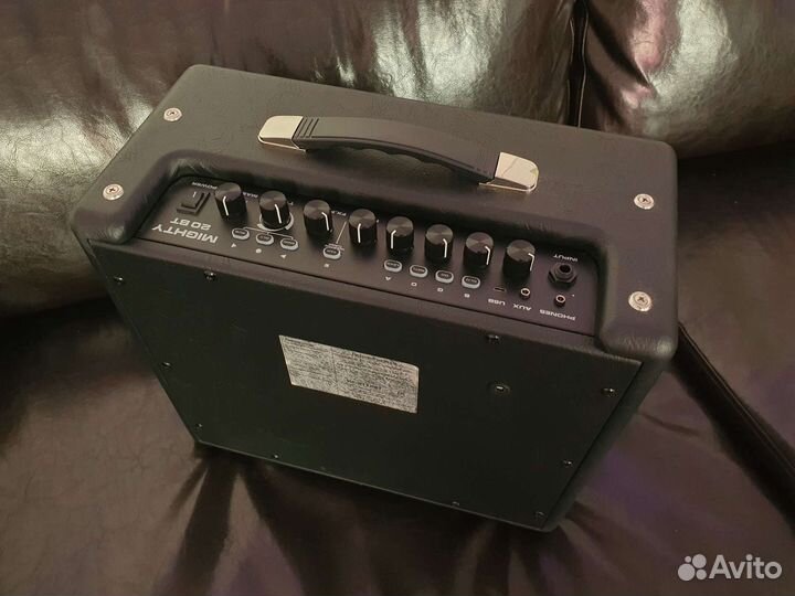 Комбоусилитель для электрогитары NUX Mighty 20BT