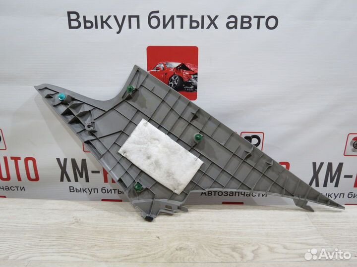 Обшивка стойки задняя левая Toyota Camry 50