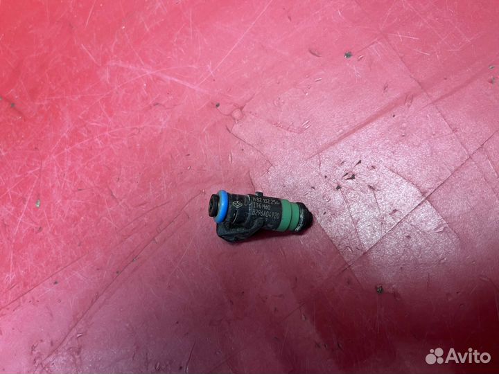 Форсунка топливная Renault Logan 2005-2014 Рено Ло
