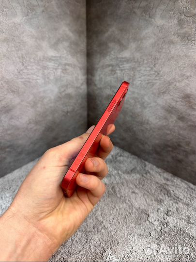 iPhone 12, 64 ГБ