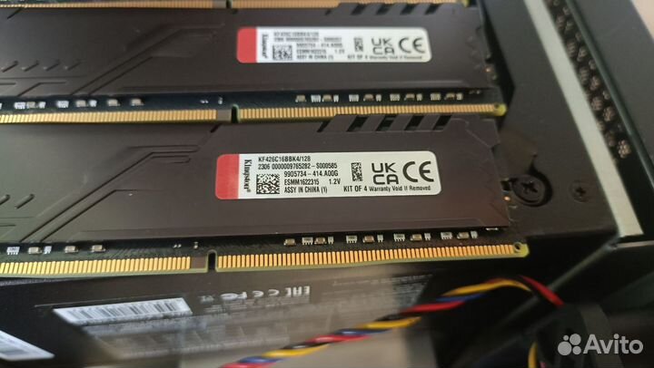 Kingston DDR4 128Gb fury (KF426C16BBK4/128)