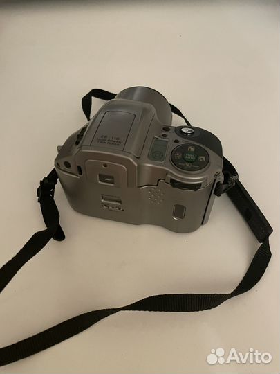 Пленочный зеркальный фотоаппарат Olympus