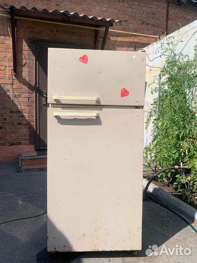 Холодильник бу