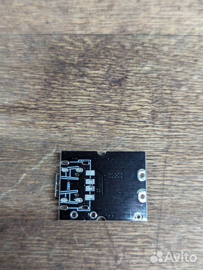 Модуль зарядки с индикацией уровня