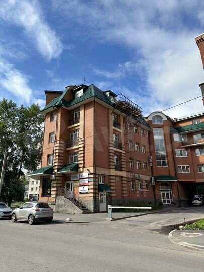 2-к. квартира, 72,7 м², 5/5 эт.