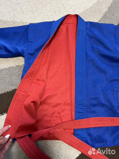 Спортивная куртка двусторонняя детская