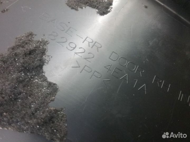 Обшивка двери задней правой Nissan Qashqai 2