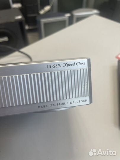 Спутниковый ресивер Golden Interstar GI-S801