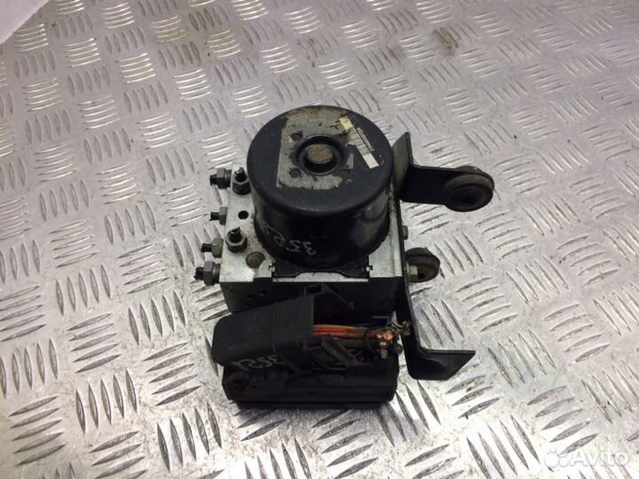 Блок ABS Ford Focus 3 2015