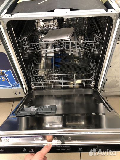 Посудомоечная машина Electrolux EMS 27100L