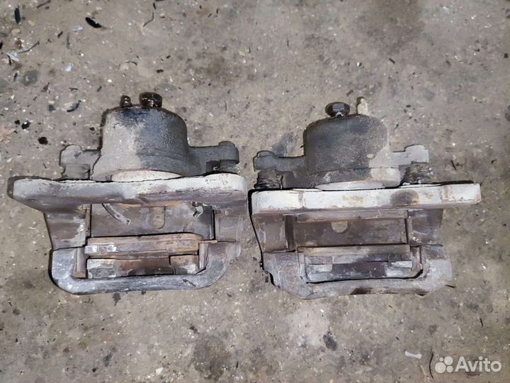 Передние суппорта Lifan Solano 620