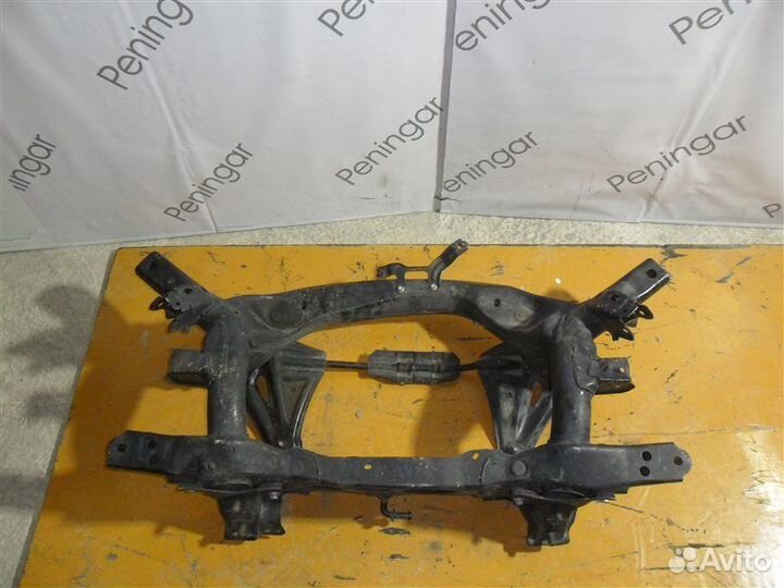 Балка подвески задняя Lexus Nx300H AYZ10