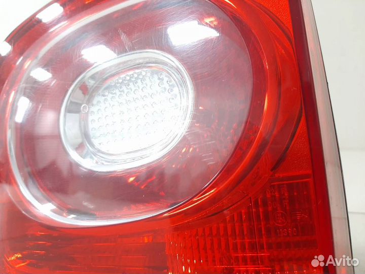 Фонарь задний внутренний правый Volkswagen Tiguan