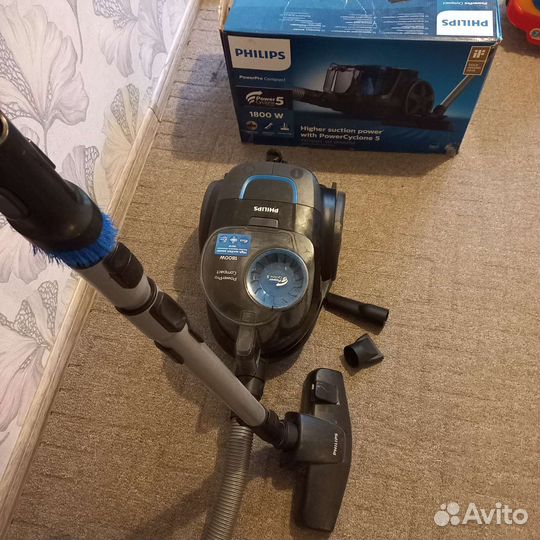 Пылесос philips