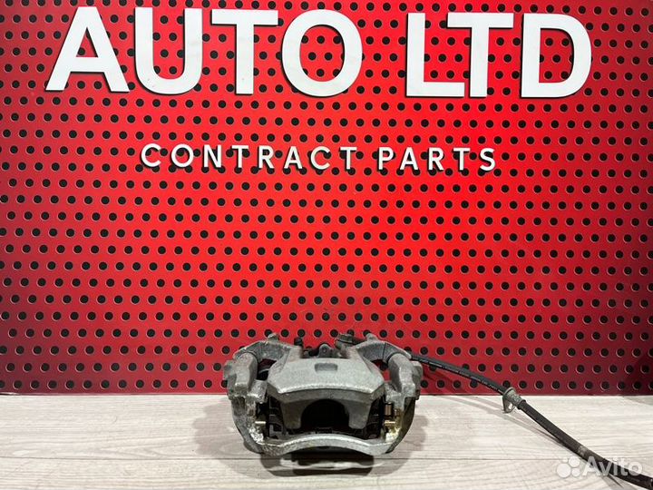 Суппорт задний левый Lexus Es axzh10 2019