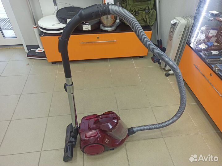 Пылесос с контейнером для пыли Tefal Swift Power C