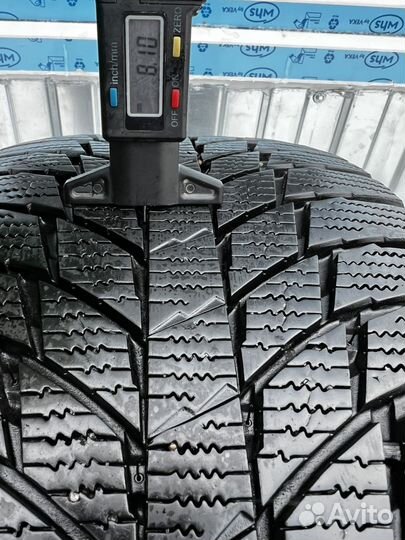 Triangle Snowlink TWT02 235/45 R18 98R