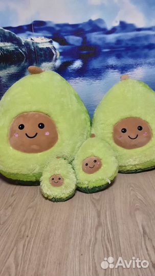 Семья авокадок