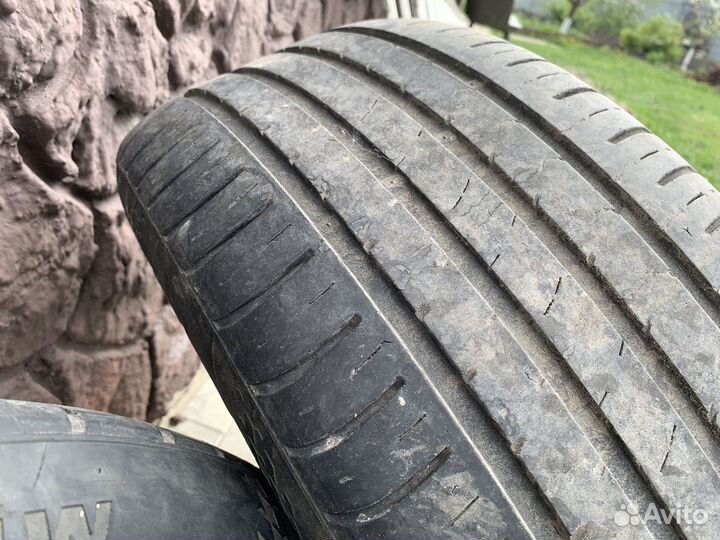 Kumho Ecsta HS51 225/55 R17 110W