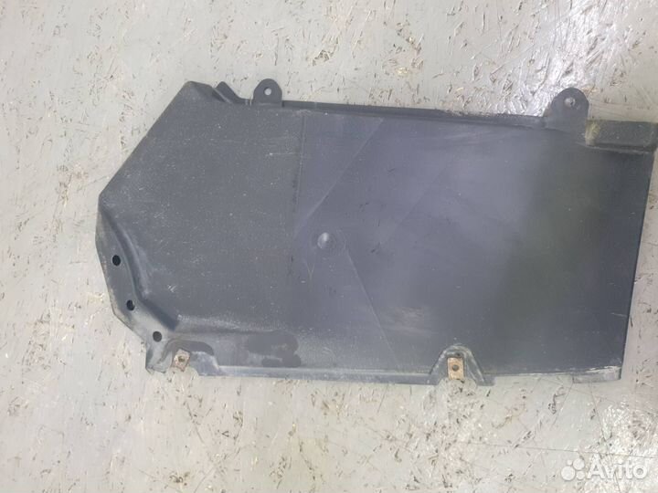 Пыльник днища Mercedes W212 E