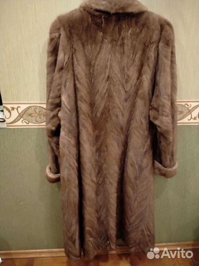 Шуба норковая.р.52-54
