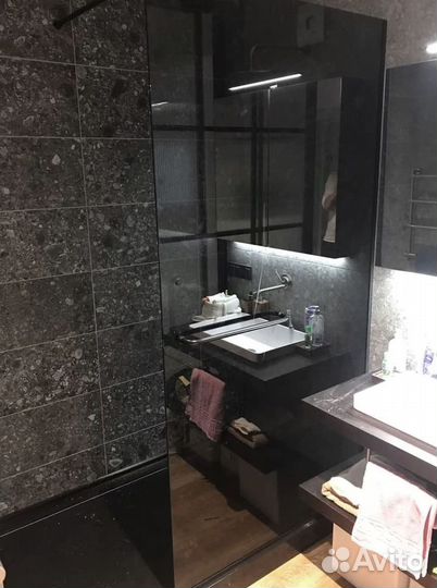 Душевая перегородка из стекла