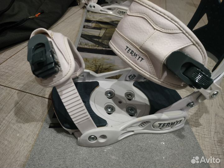 Сноуборд + крепления