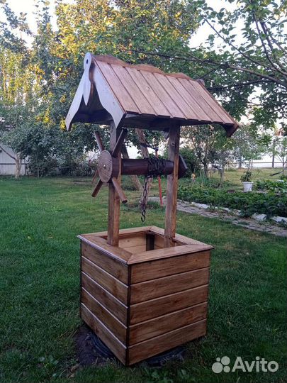 Колодец декоративный