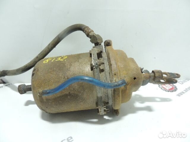 Энергоаккумулятор заднего моста Freightliner Centu