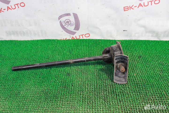 Лебедка запасного колеса Chevrolet Suburban GMT800