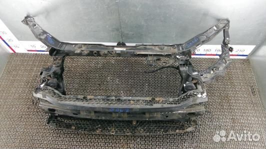 Передняя панель крепления облицовки (телевизор) KI