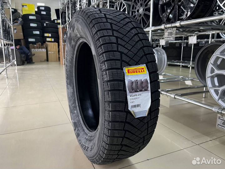 Pirelli Ice Zero FR 225/65 R17 106T