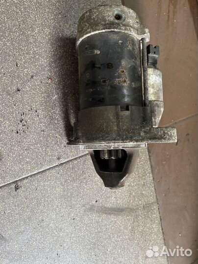 Стартер Toyota Avensis T250