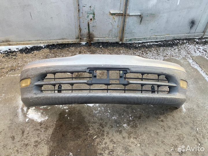 Бампер Toyota Estima TCR10/CXR20