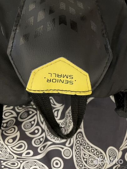 Нагрудник вратарский bauer