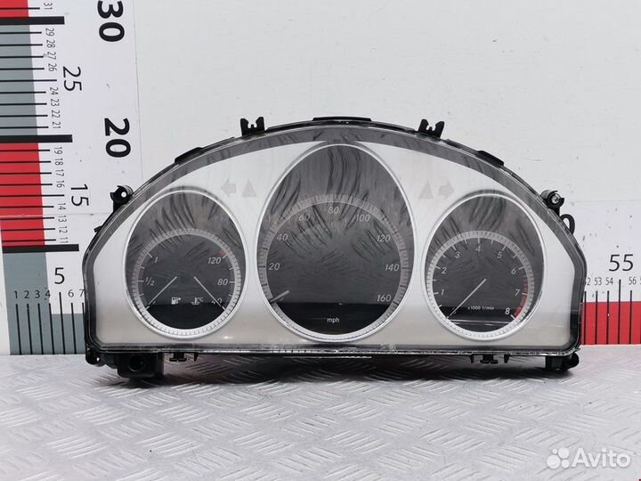 Панель для mercedes-benz C-Class (W204)