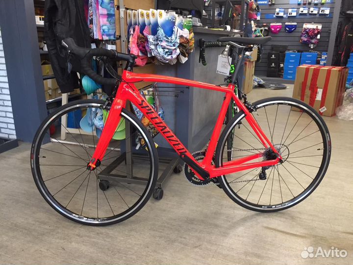 Шоссейный велосипед Specialized Tarmac, карбон, 54