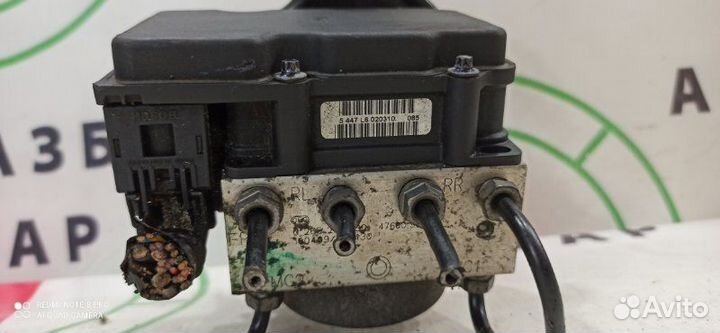 Блок абс Nissan Note E11 (1.4) CR14DE 2010