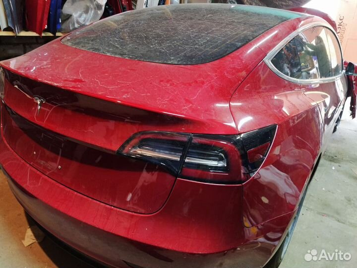 TeslaModel 3 на болты