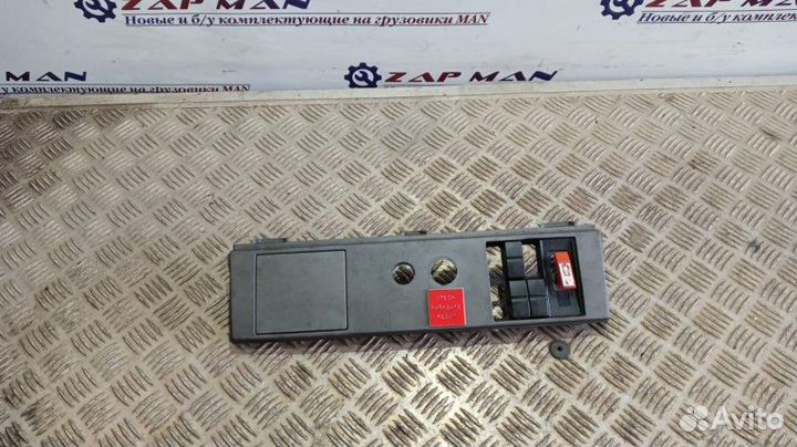 Панель с кнопками Man Tgs