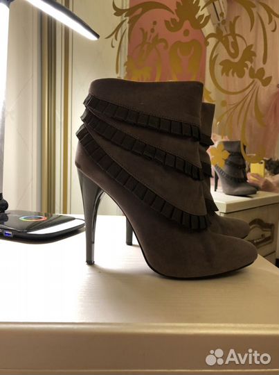 Ботильоны 37